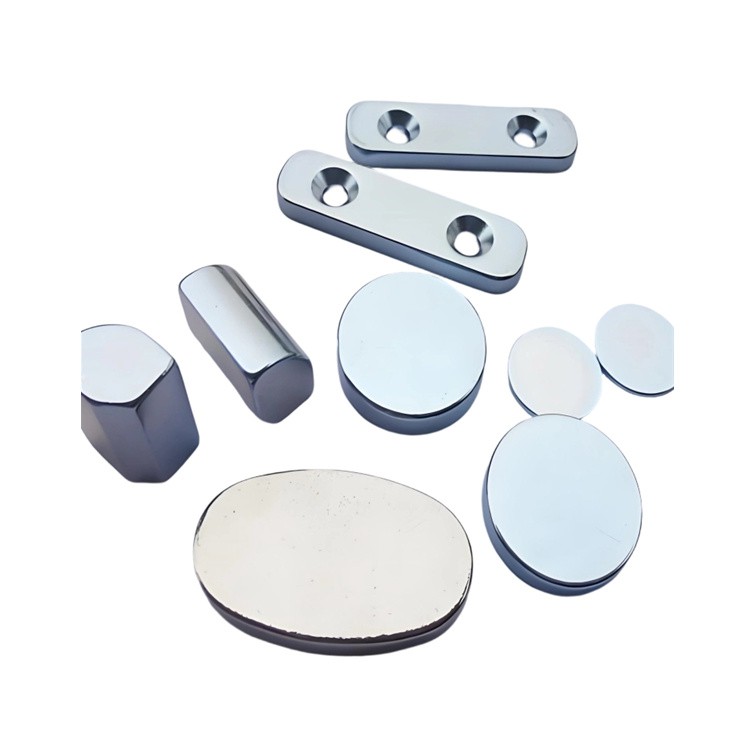 Kalamita b'forma ta'-Speċjali qawwija